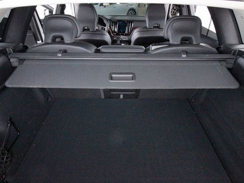 Used 2024 Volvo XC60 T8 Plus w/ Climate Package image 28