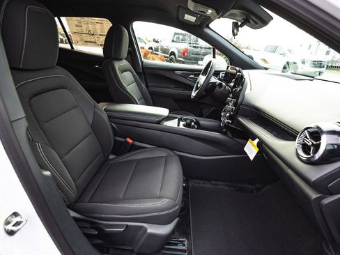 New 2026 Chevrolet Blazer EV LT image 30