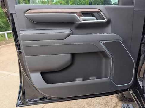 New 2026 Chevrolet Silverado 2500 LT w/ Texas Edition AWD/4WD image 12