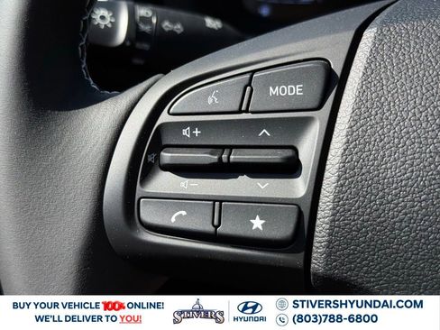 Certified 2025 Hyundai Venue Limited image 24