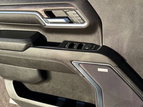 Used 2024 Chevrolet Silverado 3500 LTZ w/ LTZ Plus Package image 36