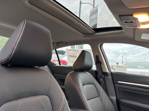 New 2025 Nissan Altima 2.5 SR w/ SR Premium Package image 13