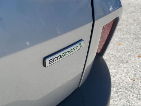 Used 2020 Ford Escape SEL image 6