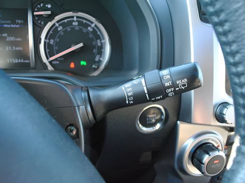 Used 2020 Toyota 4Runner Limited AWD/4WD image 16