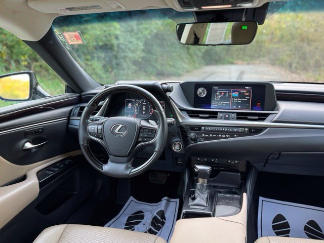 Used 2020 Lexus ES 350 w/ Premium Package FWD image 28