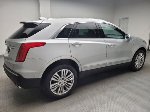 Used 2017 Cadillac XT5 Premium Luxury w/ Driver Assist Package FWD image 10