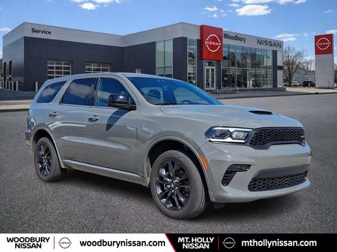 Used 2022 Dodge Durango GT w/ Blacktop Package AWD/4WD image 1
