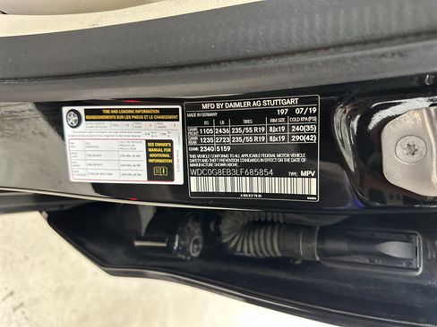 Used 2020 Mercedes-Benz GLC 300 4MATIC image 35