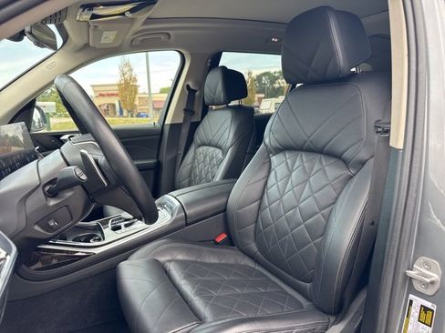 Used 2024 BMW X7 xDrive40i image 26