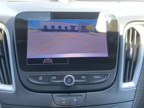 Used 2024 Chevrolet Malibu LT FWD image 23