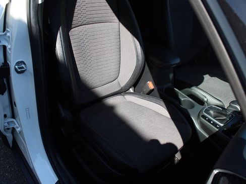 Used 2021 Kia Seltos S AWD/4WD image 25