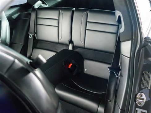 Certified 2022 Porsche 911 Turbo AWD/4WD image 27