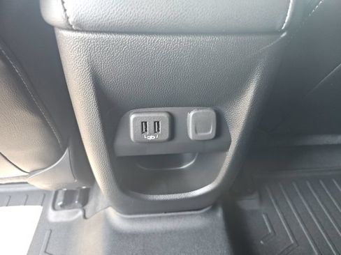Used 2019 GMC Canyon Denali AWD/4WD image 12