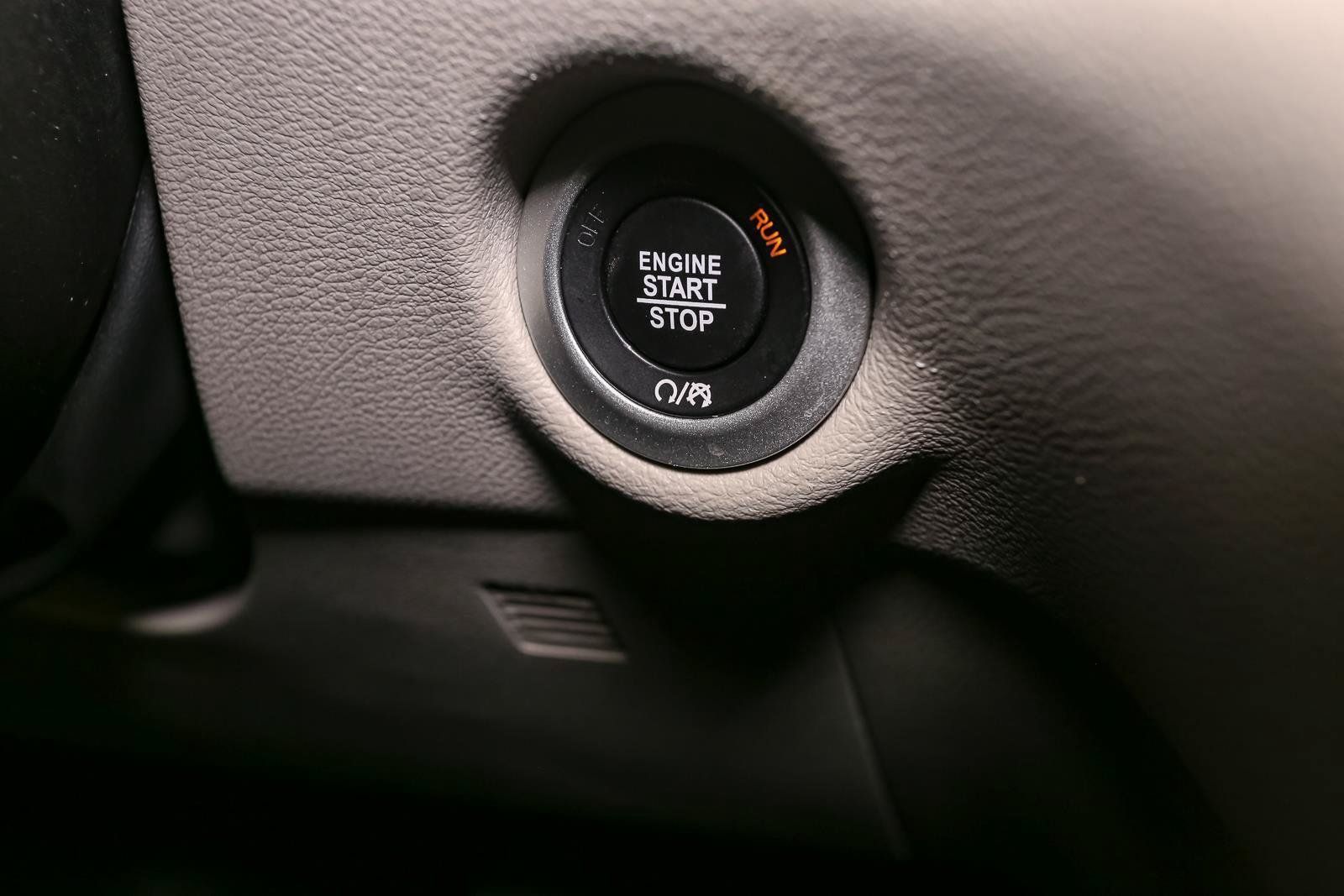 Used 2024 Chrysler Voyager LX FWD image 32