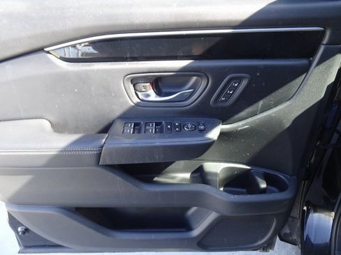 Certified 2023 Honda Pilot Touring image 8