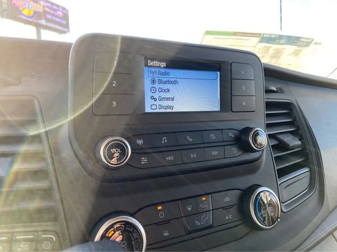 New 2025 Ford Transit 250 148 Medium Roof image 25