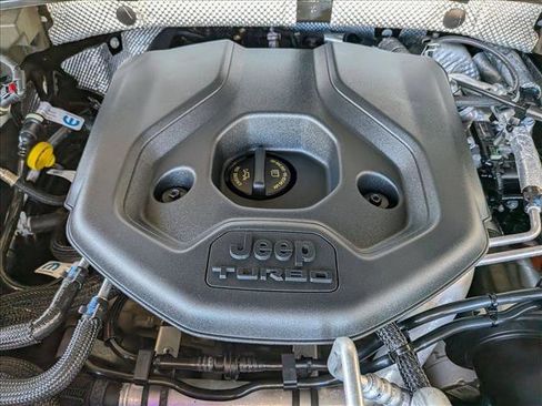 Used 2022 Jeep Grand Cherokee Limited 4xe image 24