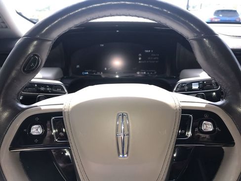 Used 2021 Lincoln Aviator Reserve w/ Equipment Group 210A AWD/4WD image 14