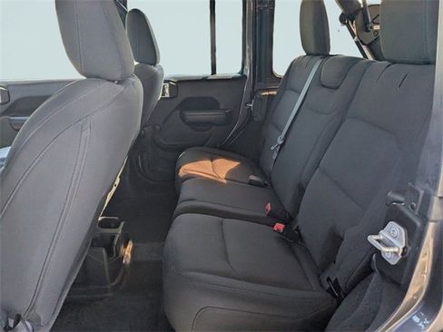 Used 2021 Jeep Wrangler Unlimited Sport image 14