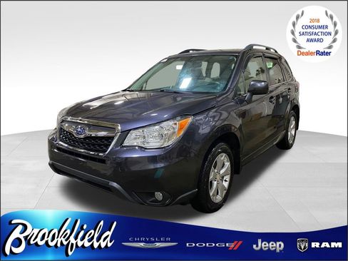Used 2016 Subaru Forester 2.5i Limited AWD/4WD image 3