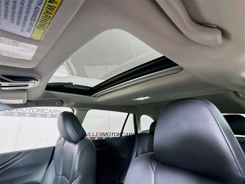 Used 2021 Subaru Outback Limited XT image 23