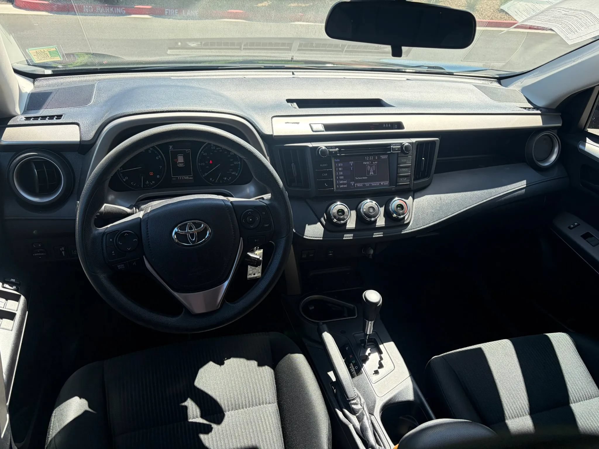 Used 2018 Toyota RAV4 LE w/ Carpet Mat Package FWD image 11