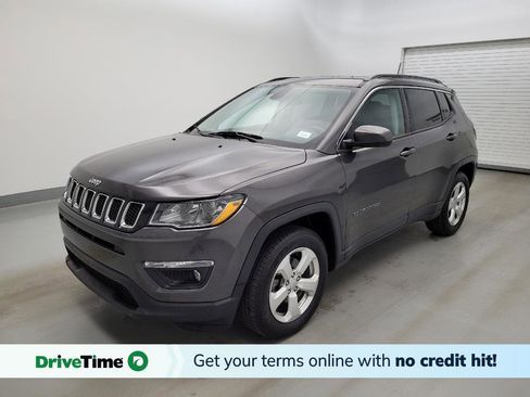 Used 2018 Jeep Compass Latitude w/ Popular Equipment Group FWD image 1