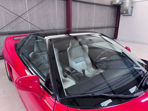 Used 1991 Acura NSX RWD image 24