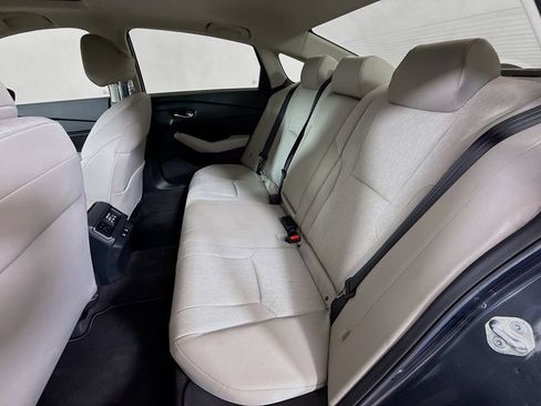 Used 2025 Honda Accord SE image 22