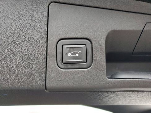 Used 2023 Cadillac XT5 Premium Luxury image 29