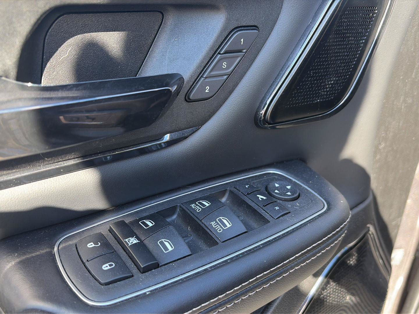 Used 2023 RAM 1500 Limited AWD/4WD image 7