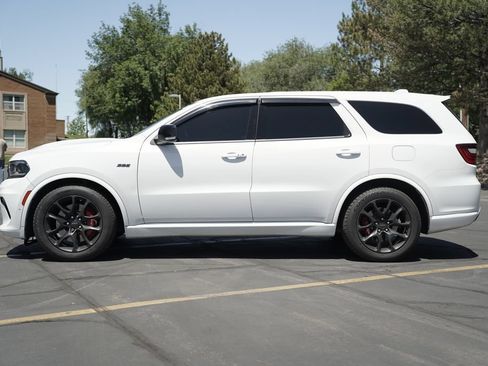 Used 2022 Dodge Durango SRT w/ Black Package AWD/4WD image 2