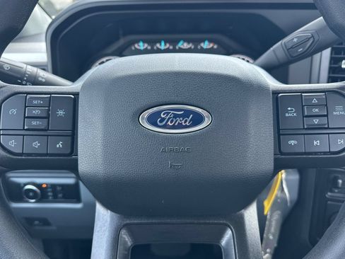 New 2026 Ford F350 XL w/ XL Chrome Package RWD image 21