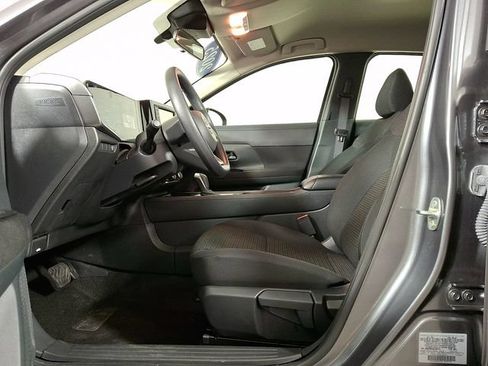 Used 2025 Nissan Kicks S FWD image 15