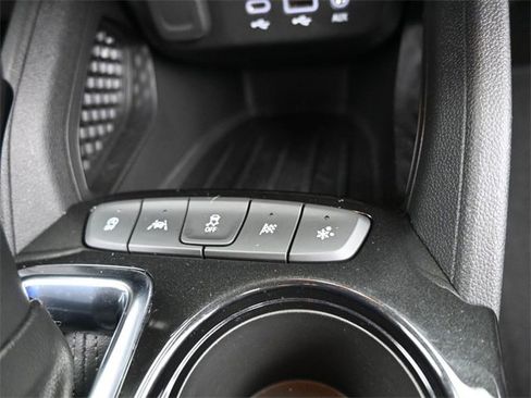 Used 2022 Chevrolet TrailBlazer ACTIV image 29