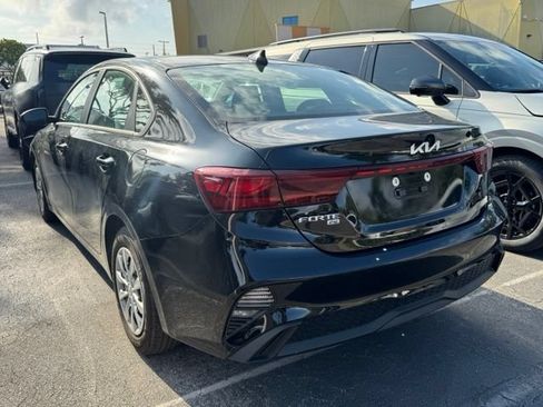Certified 2024 Kia Forte LX FWD image 2