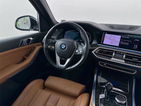 Certified 2022 BMW X5 xDrive45e image 23
