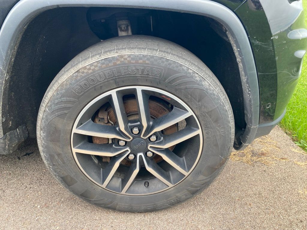 Used 2019 Jeep Grand Cherokee Trailhawk w/ Trailhawk Luxury Group AWD/4WD image 6