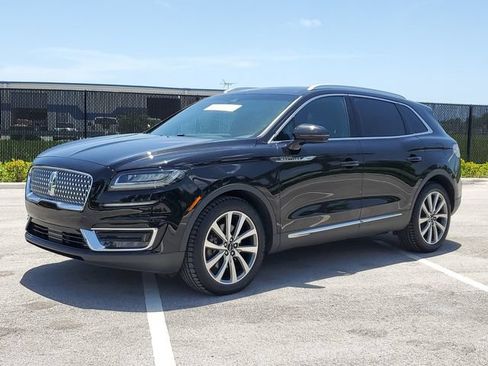 Used 2019 Lincoln Nautilus Select FWD image 3