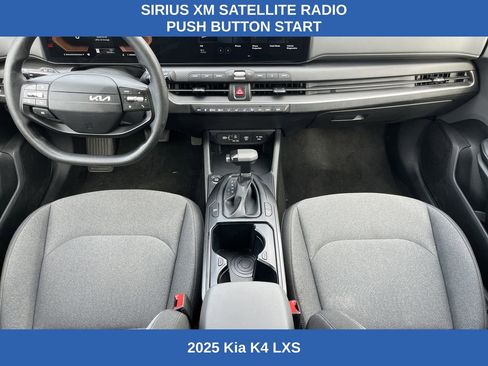 Used 2025 Kia K4 LXS image 2