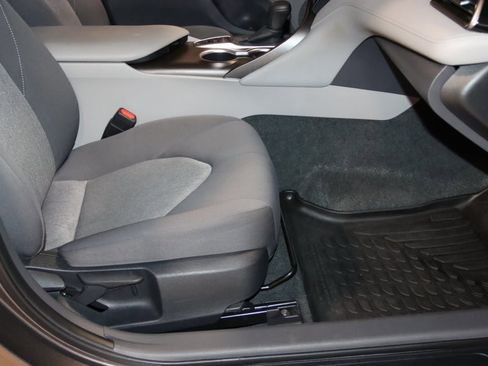 Used 2023 Toyota Camry LE image 54