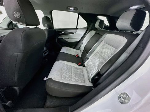 Used 2024 Chevrolet Equinox LS w/ LS Convenience Package AWD/4WD image 31