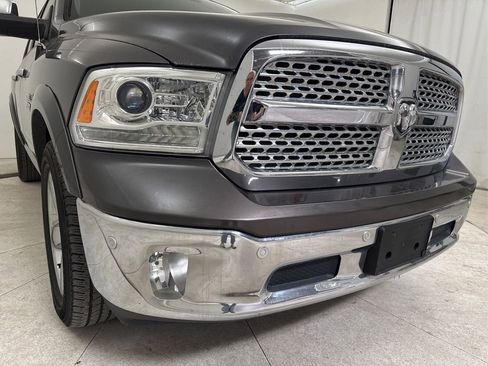 Used 2018 RAM 1500 Laramie w/ Convenience Group image 11