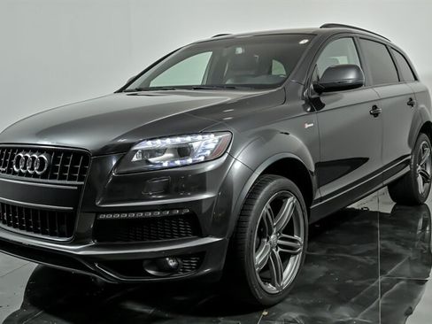 Used 2014 Audi Q7 3.0T S line Prestige w/ S Line Package AWD/4WD image 5
