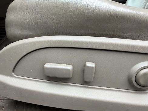 Used 2014 GMC Acadia Denali AWD/4WD image 24