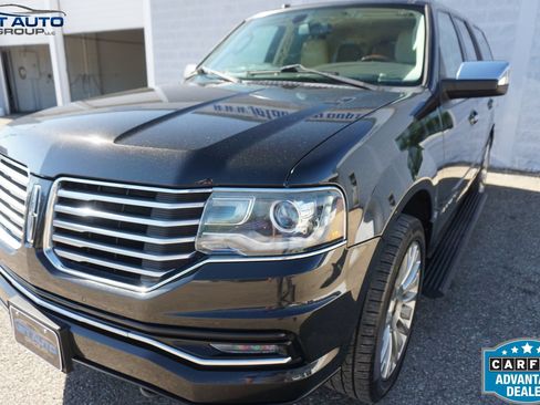 Used 2015 Lincoln Navigator 4WD w/ Equipment Group 101A Reserve image 5