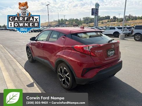 Used 2021 Toyota C-HR XLE FWD image 7