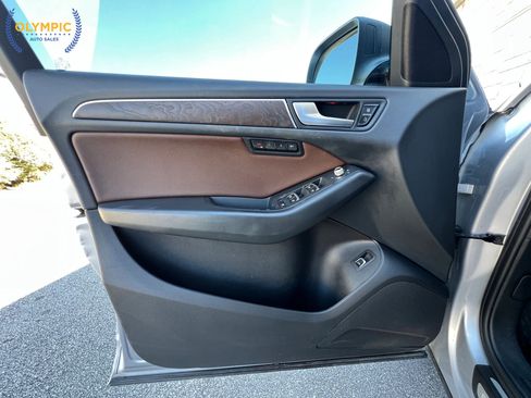 Used 2016 Audi Q5 2.0T Premium Plus w/ Premium Plus Package image 39