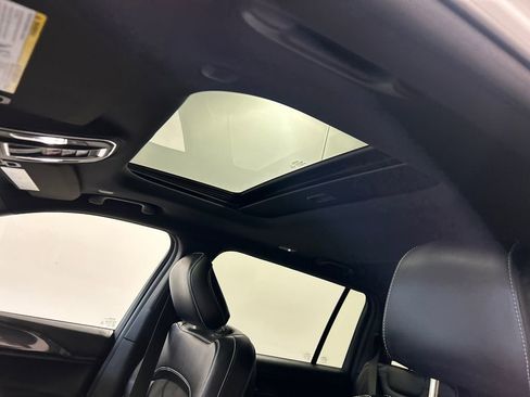 Used 2022 Jeep Grand Cherokee L Laredo image 27