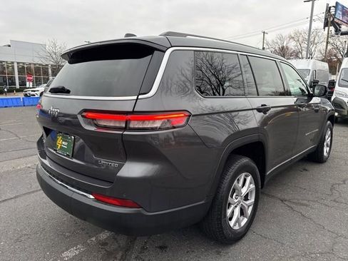 Used 2022 Jeep Grand Cherokee L Limited image 18